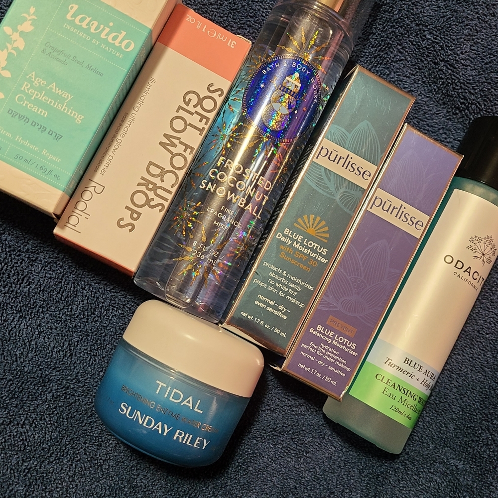 Brand new skincare bundle! Unopened